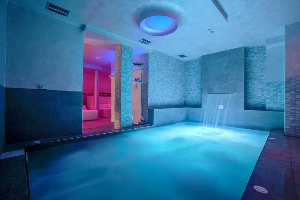 Ferretti Beach Hotel Rimini