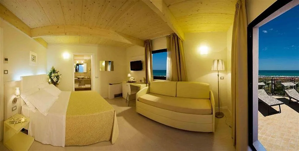 Ferretti Beach Hotel Rimini