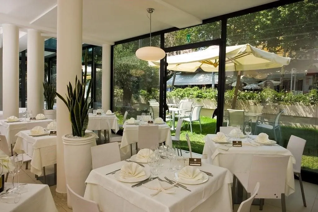 Ferretti Beach Hotel Rimini