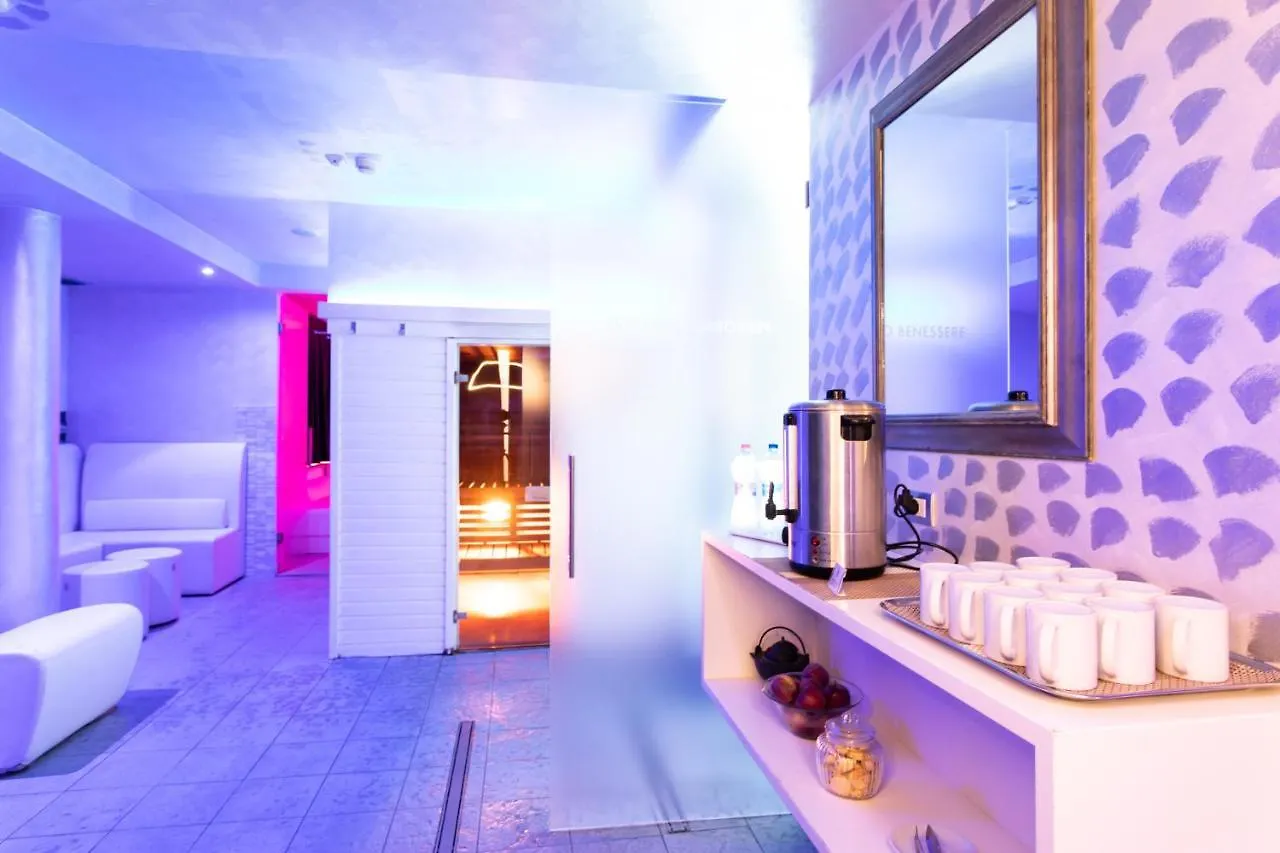 ****  Ferretti Beach Hotel Rimini Italien